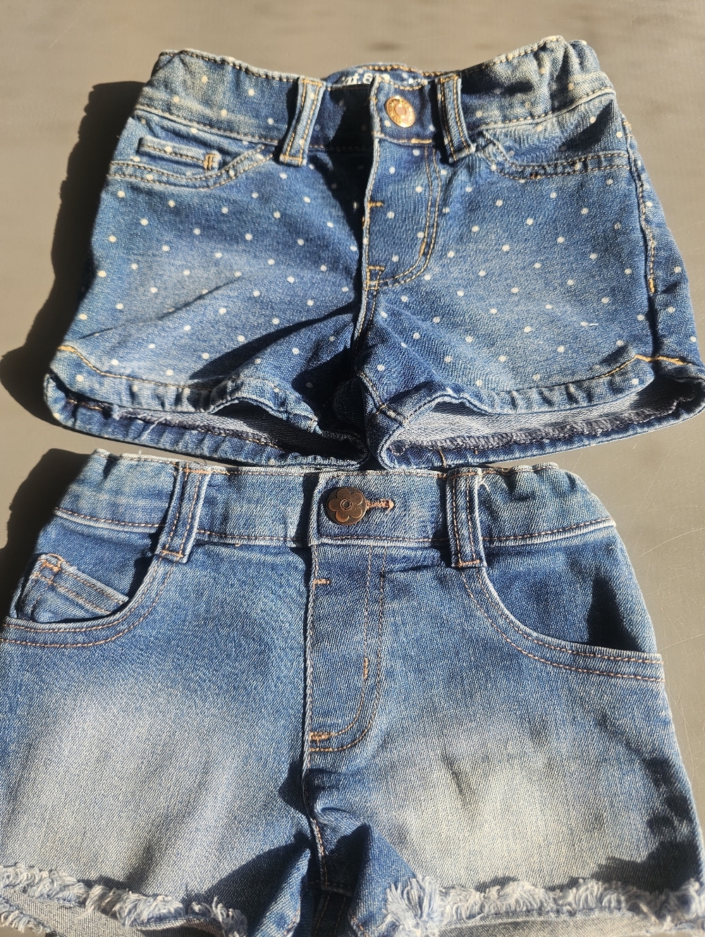 Toddler Girls Lot Of 2 Pairs Of Jean Shorts Sz 3t
